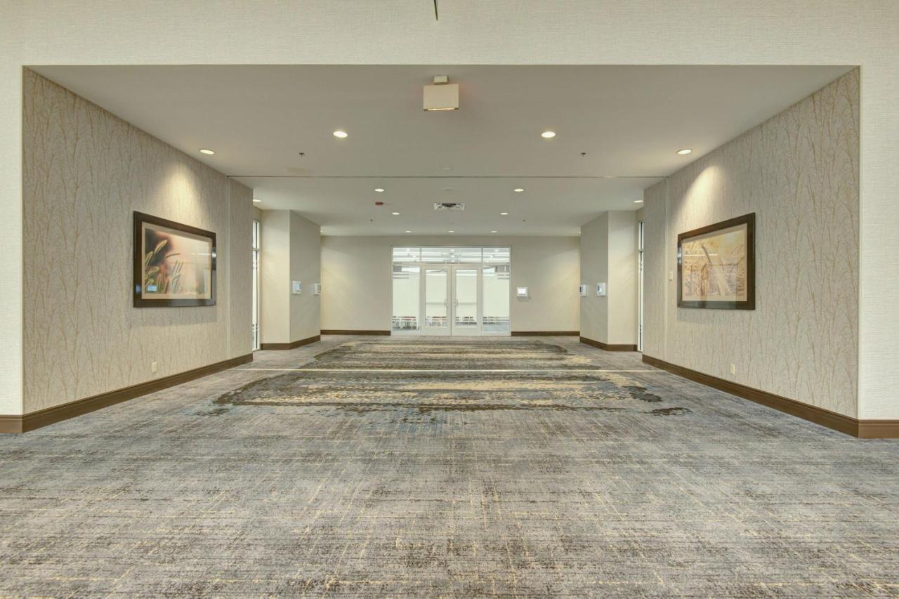 Tulsa Marriott Southern Hills Exterior photo